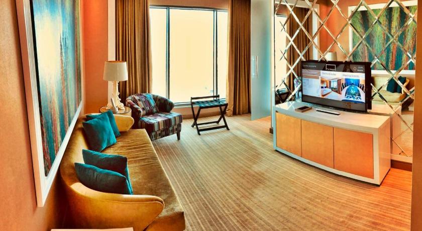 Image of Deluxe Suite 5