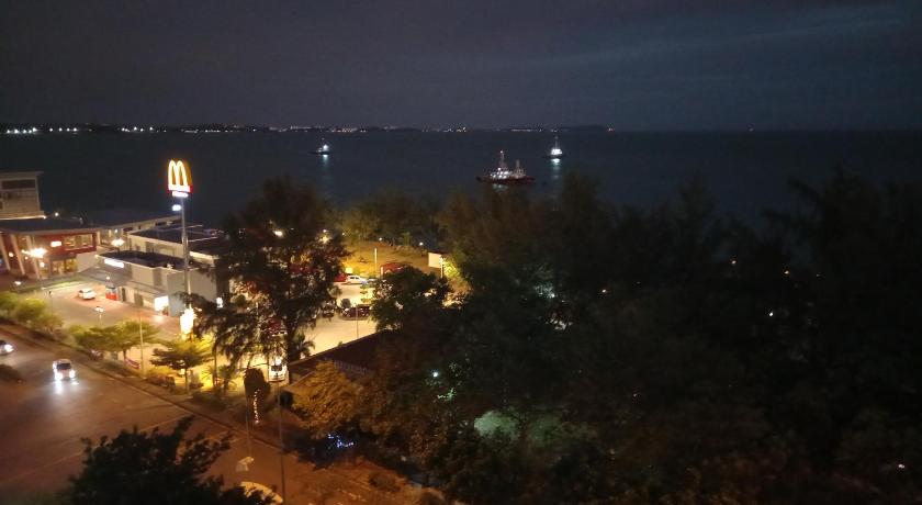 Sunset View 969 @ d'wharf PD Waterfront photo
