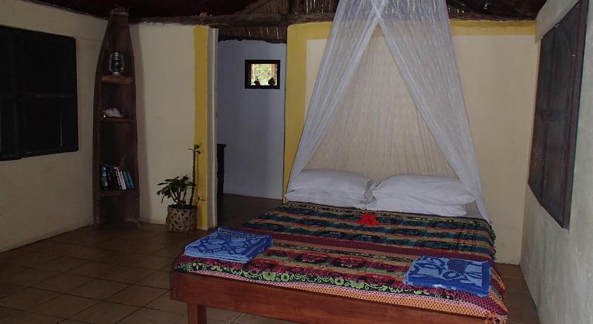 Image of Bungalow with Ensuite 6