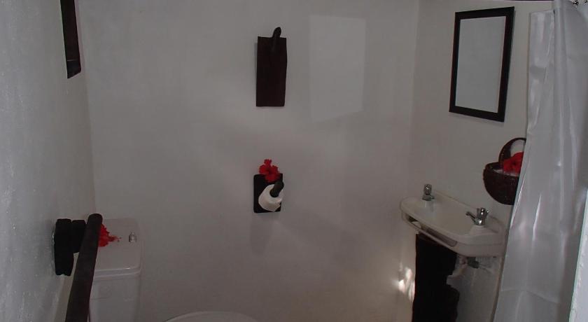 Image of Bungalow with Ensuite 9