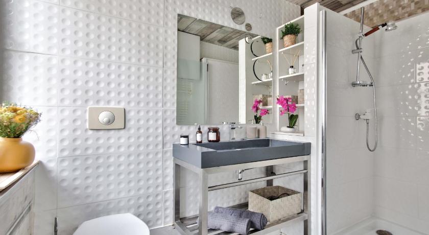 1 Bedroom Le Marais Temple photo