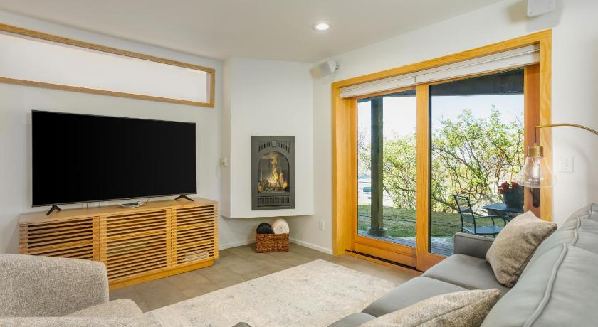 Downtown Contemporary Coastal Condo