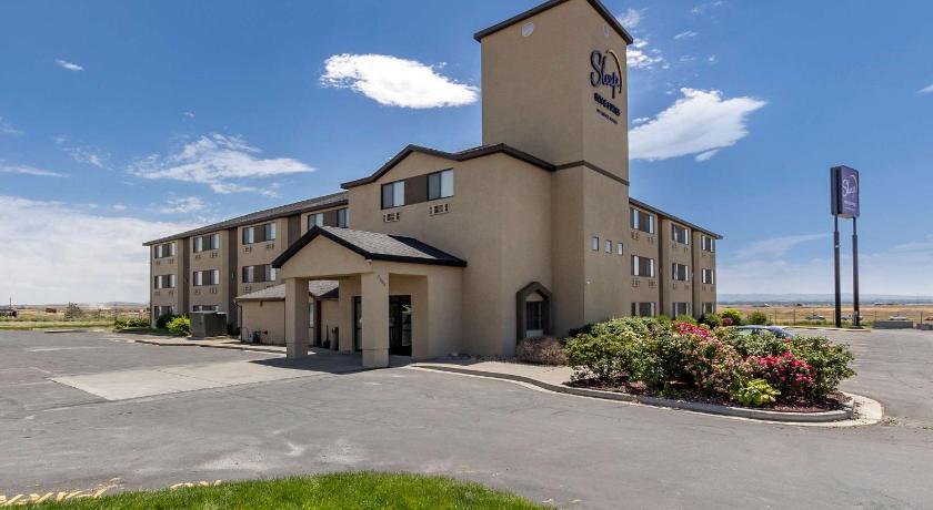 Sleep Inn & Suites photo