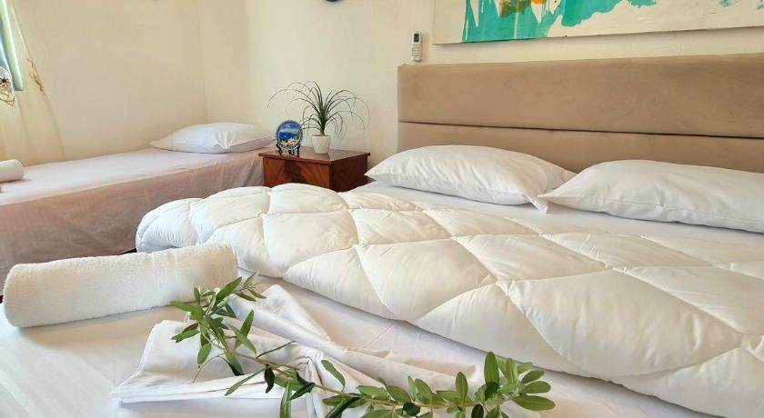 GUEST HOUSE VILA ELEZI — Hotel in Durres