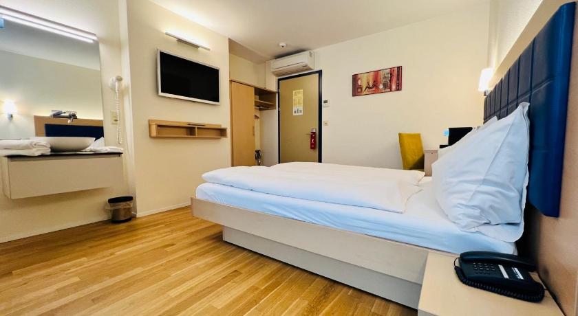 Hotel Felmis photo
