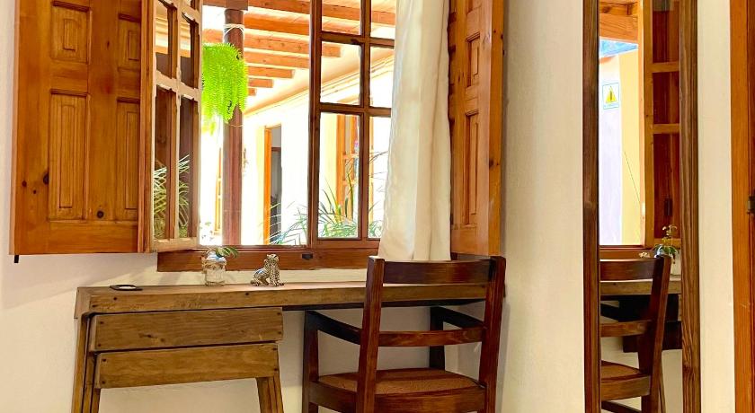 Image of Deluxe Double Room with Private Bathroom 11