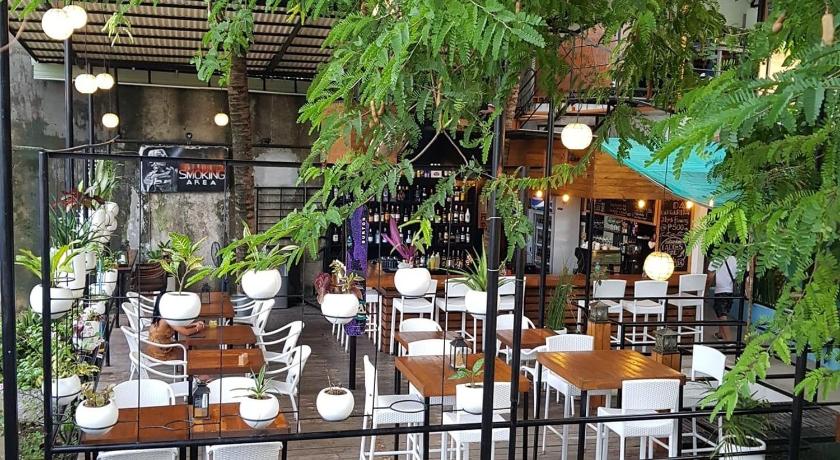 La Place Guesthouse – City of Lapu-Lapu, IL