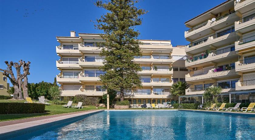 Parque Mourabel, Oasis Village &amp; Pe do Lago — Hotel in Vilamoura