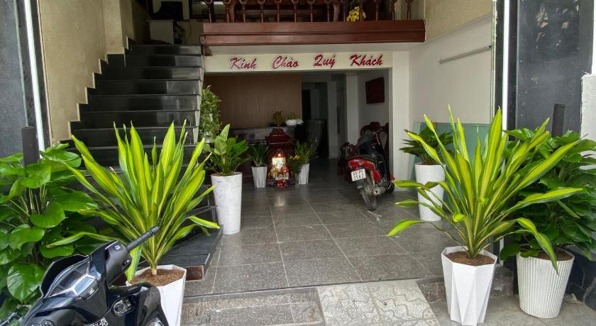 Nama Hotel - image 7
