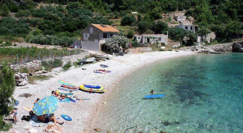 Secluded fisherman's cottage Cove Skozanje, Hvar - 4009 photo