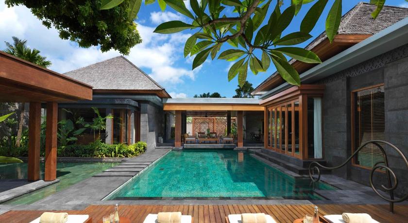Bilde av 1 King Bed 2 Single Beds 2 Bedrooms Villa 6
