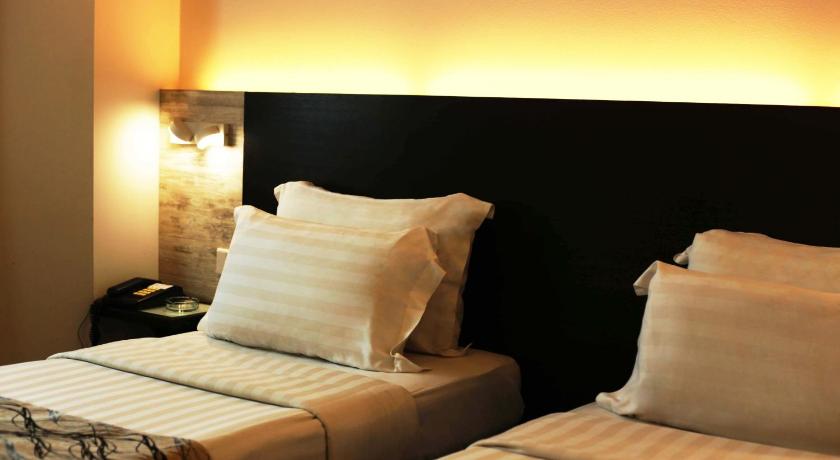 Image of Premium Twin Room 4