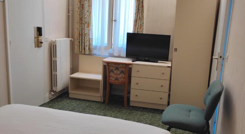 Image of Classic Double Bed 7