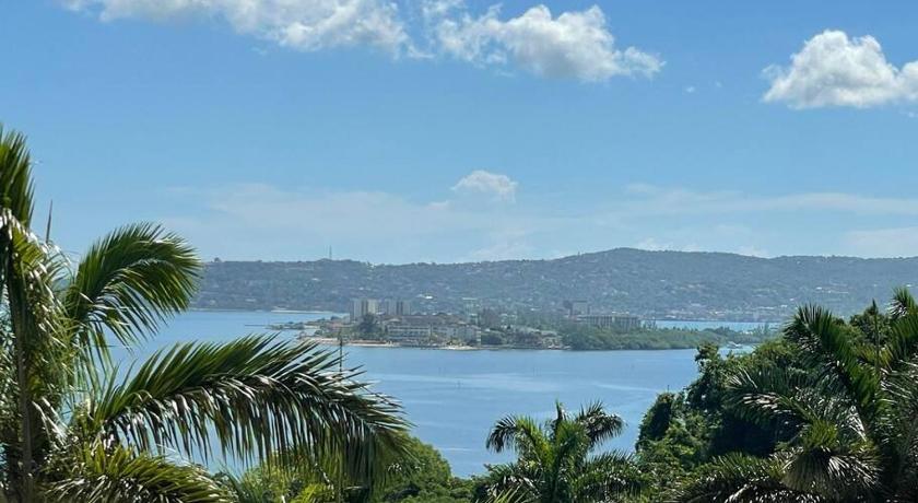 Spring Garden Mobay Resort Luxurious Apartments — Hotel in Montego Bay
