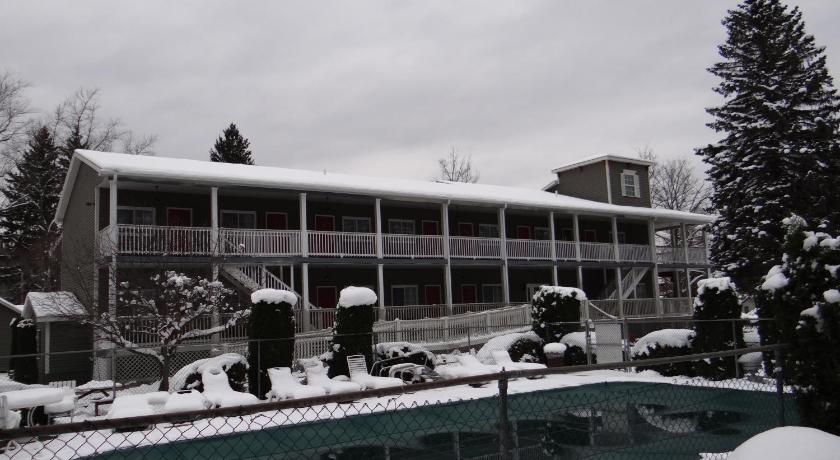 Edelweiss Ski Lodge photo