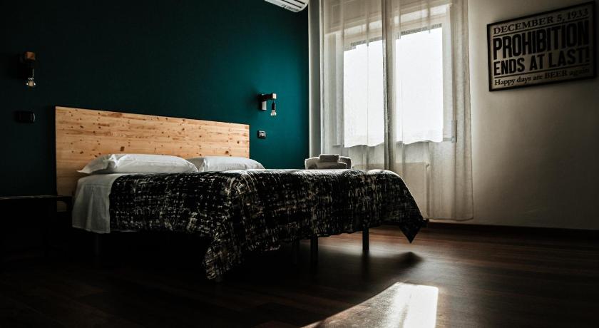 Image of Double Room with Garden View 0