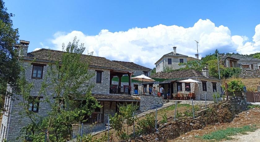 Agriogido - Rupicapra Villas — Hotel in Papigkon