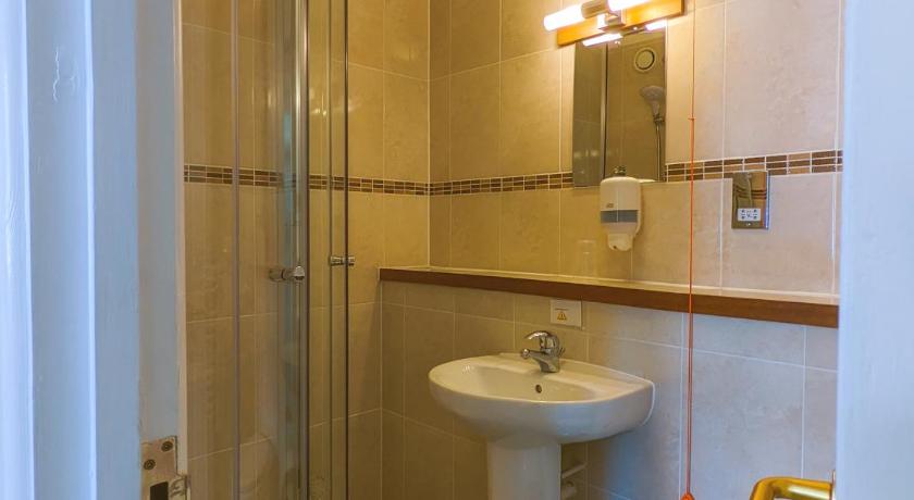 Image of Single Room 2