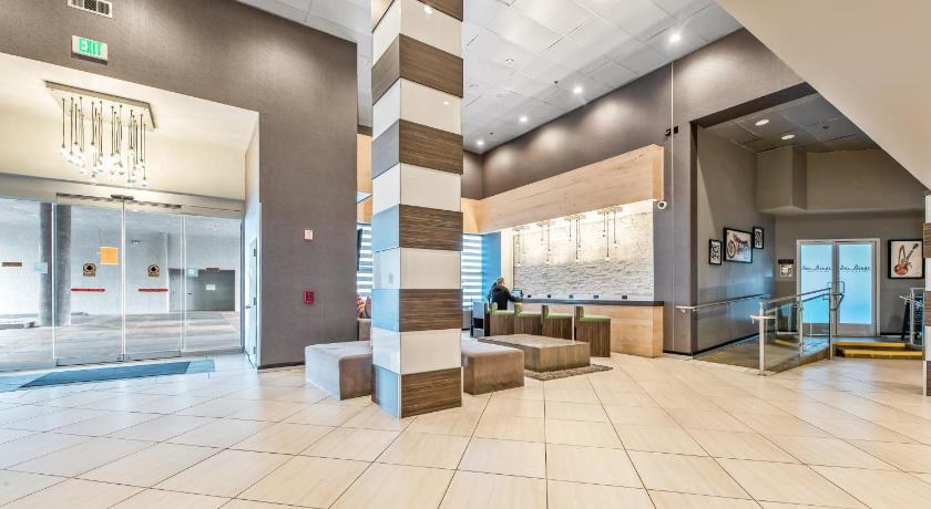 Hotel Huntington Beach photo