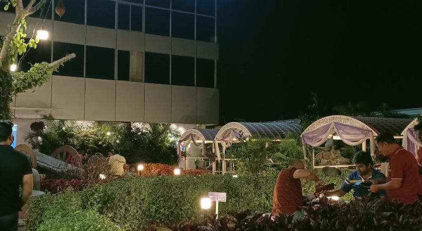 Homebee E-City Garden photo