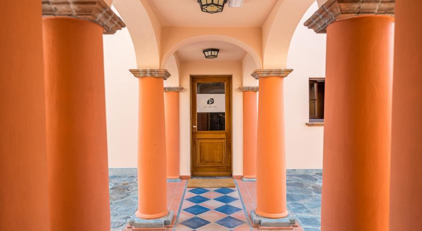 Hotel la Pietra restaurant photo