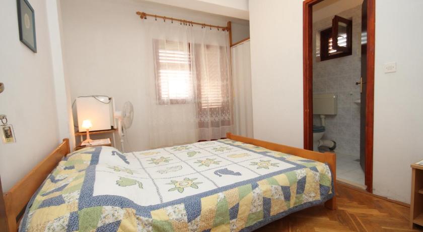 Apartments and rooms by the sea Mrljane, Pasman - 8464 photo