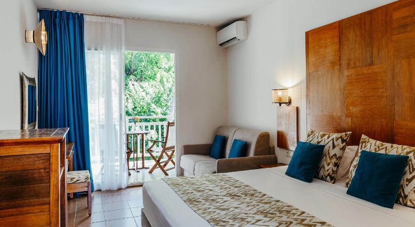 Superior Room, 28M², Queen Bed 이미지 0