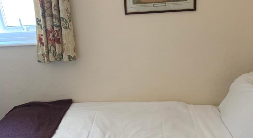 Image of Single Room 2