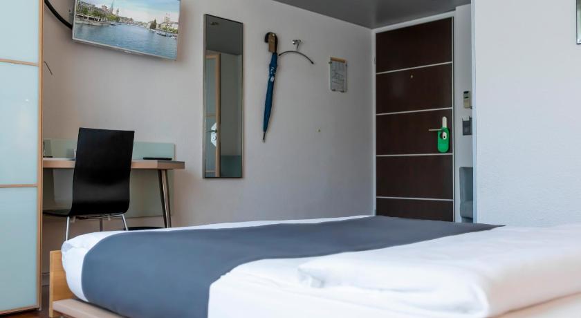 Image of Mini Single Room 9