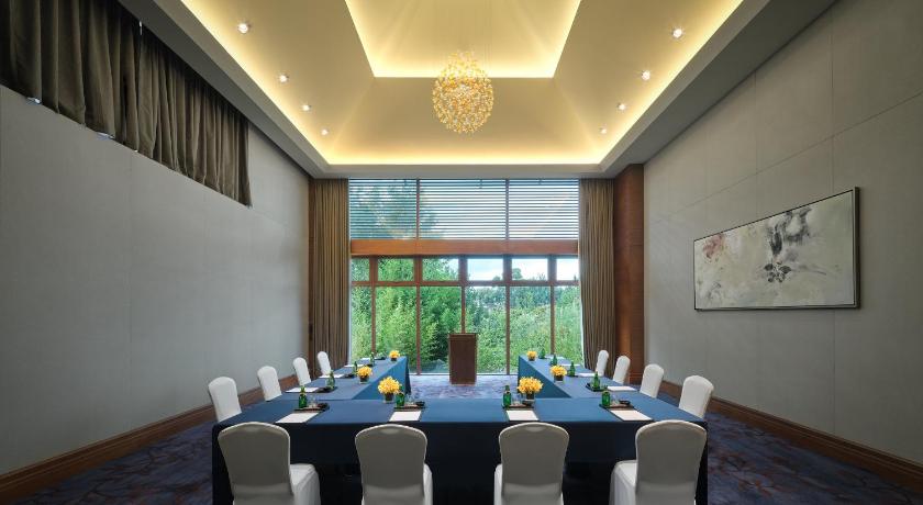 HUALUXE Kunming By IHG - image 25
