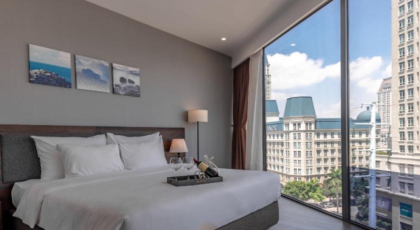 ハノイ Reyna Hotel Hanoi 4つ星 ホテル 施設