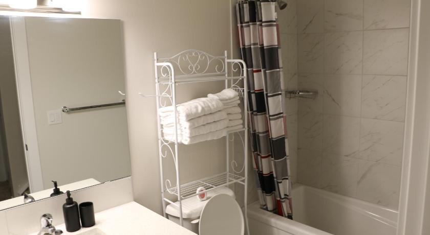 Guest Suite in Calgary photo