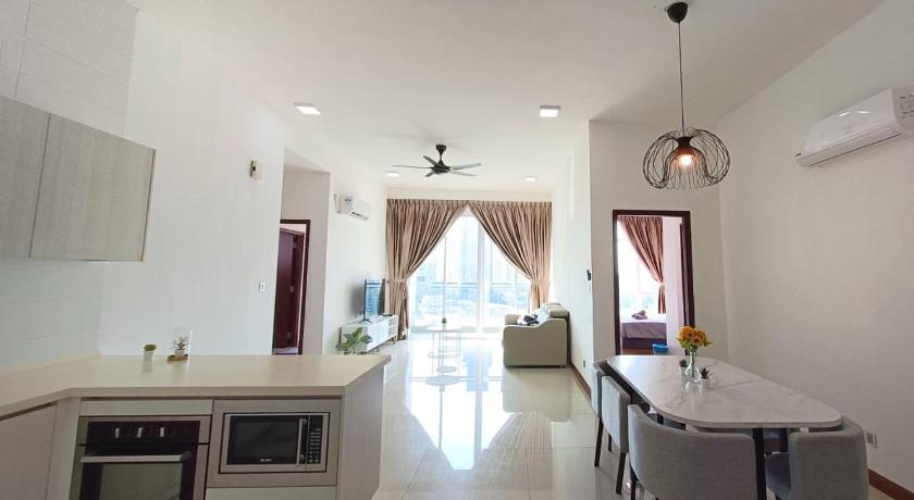Image of Three-Bedroom Apartment 5
