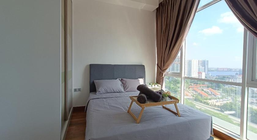 Image of Three-Bedroom Apartment 7