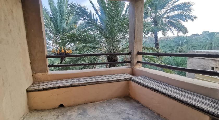 Image of Apartment with Balcony 4