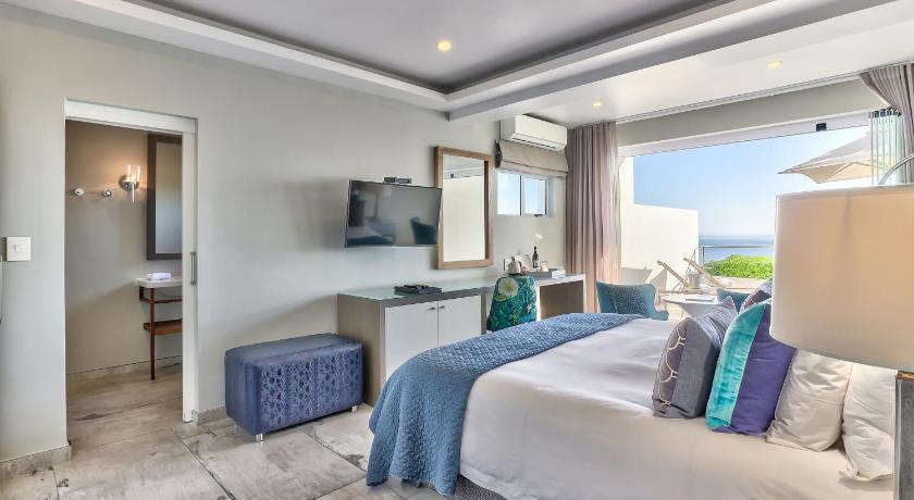 Image of Superior Room 8