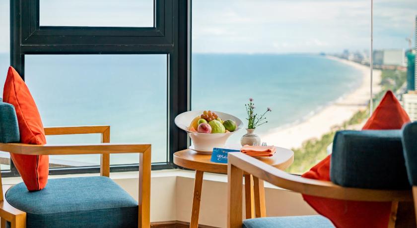 Image of Superior Double Partial Sea View 9