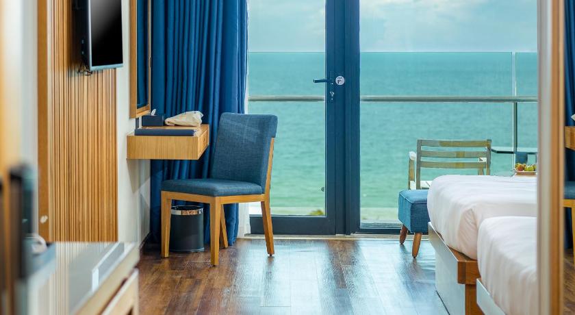 Image of Deluxe Twin Ocean Front 10
