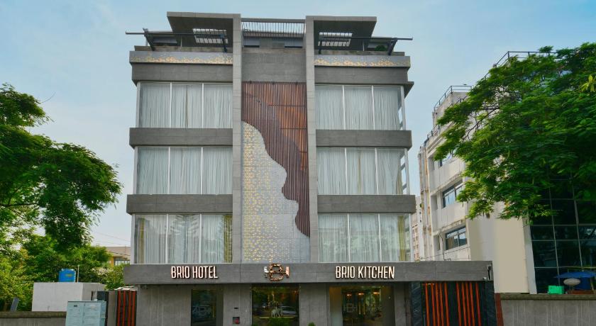 BRIO HOTEL - image 2