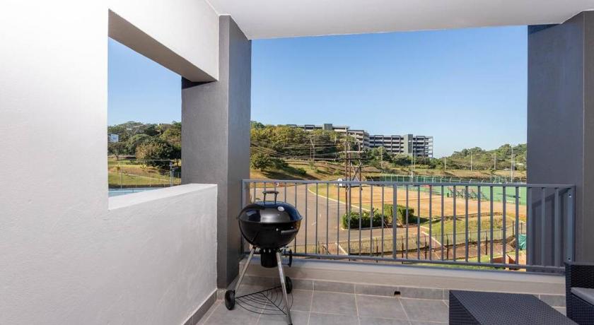 Modern Apartment in Dolphin Coast 22 with backup power photo