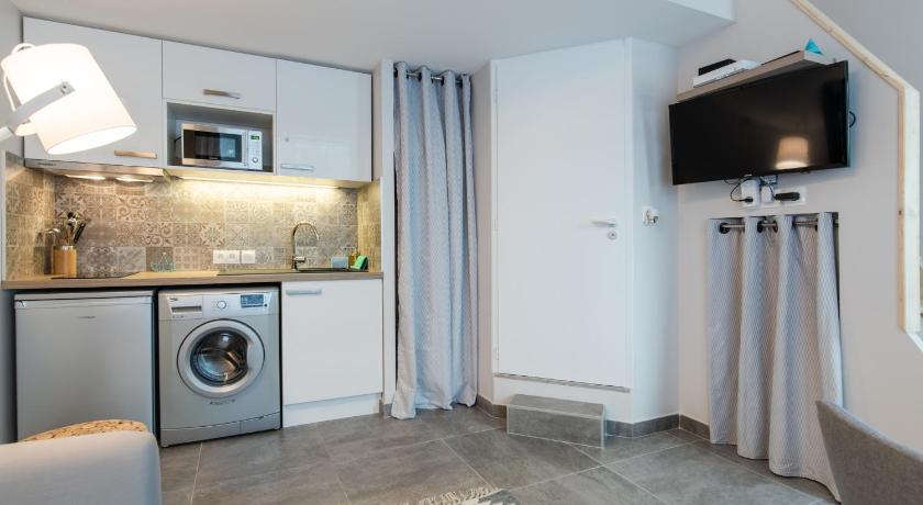 Good night Inn Lyon - image 4