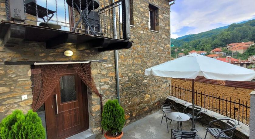 Stone Villa "To Petrino"