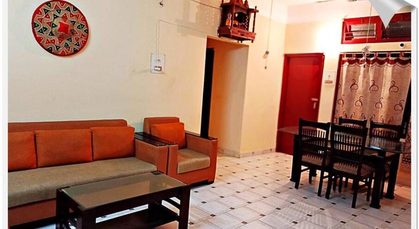 Non-AC Single Room on rent at KL Villa photo
