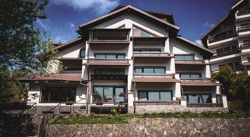 Vila Hera Luxury — Hotel in Predeal