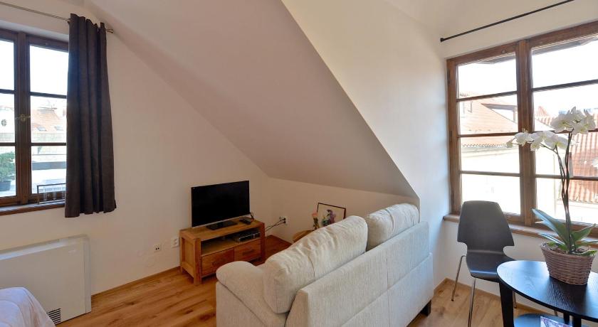 Image of Studio with a Terrace View 6