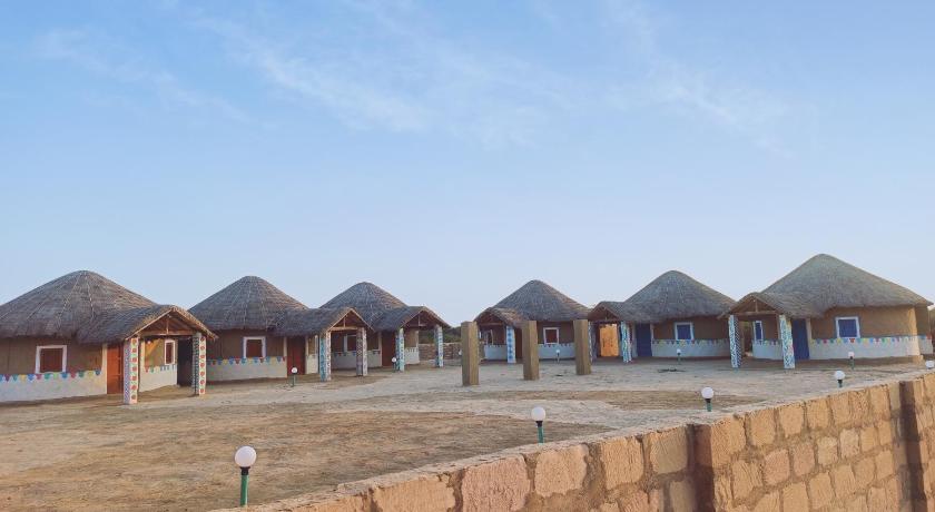 Hodka Kutir Craft Village Resort 1-Star Guesthouse exterior