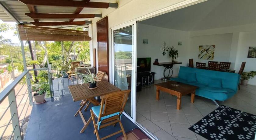 Surf house holidays — Hotel in Mauritius Island