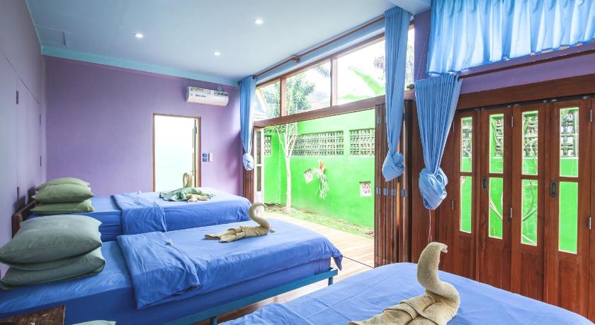 Blue Coco photo