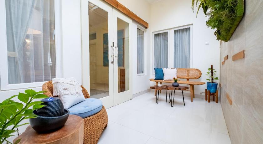 Siji Plemburan Vacation Home photo