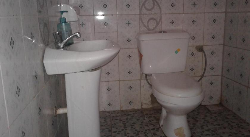 Plastic Bottles House photo